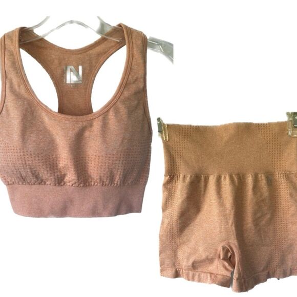 New Look Women's Peach Sports Bra Bike Shorts Activewear Workout Set Small - Picture 1 of 10